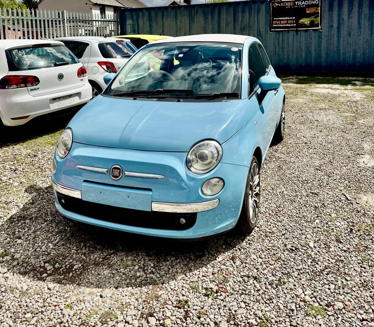 2012 Fiat 500 1.0 Liter Petrol Automatic – 3 Doors – Blue Volare