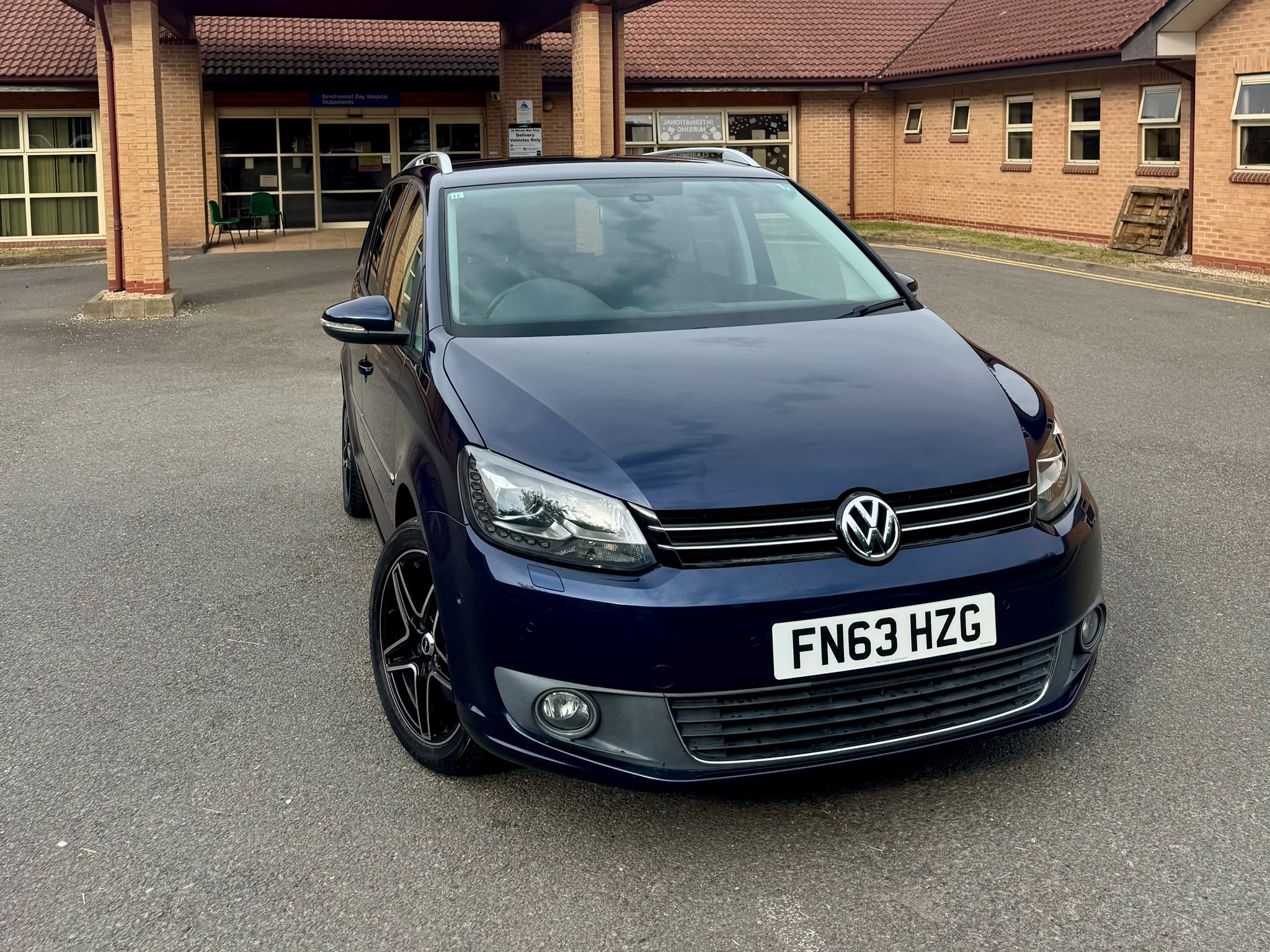 Volkswagen TOURAN